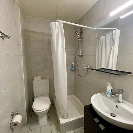 3 Minutes Walking From Train Station * Lausana